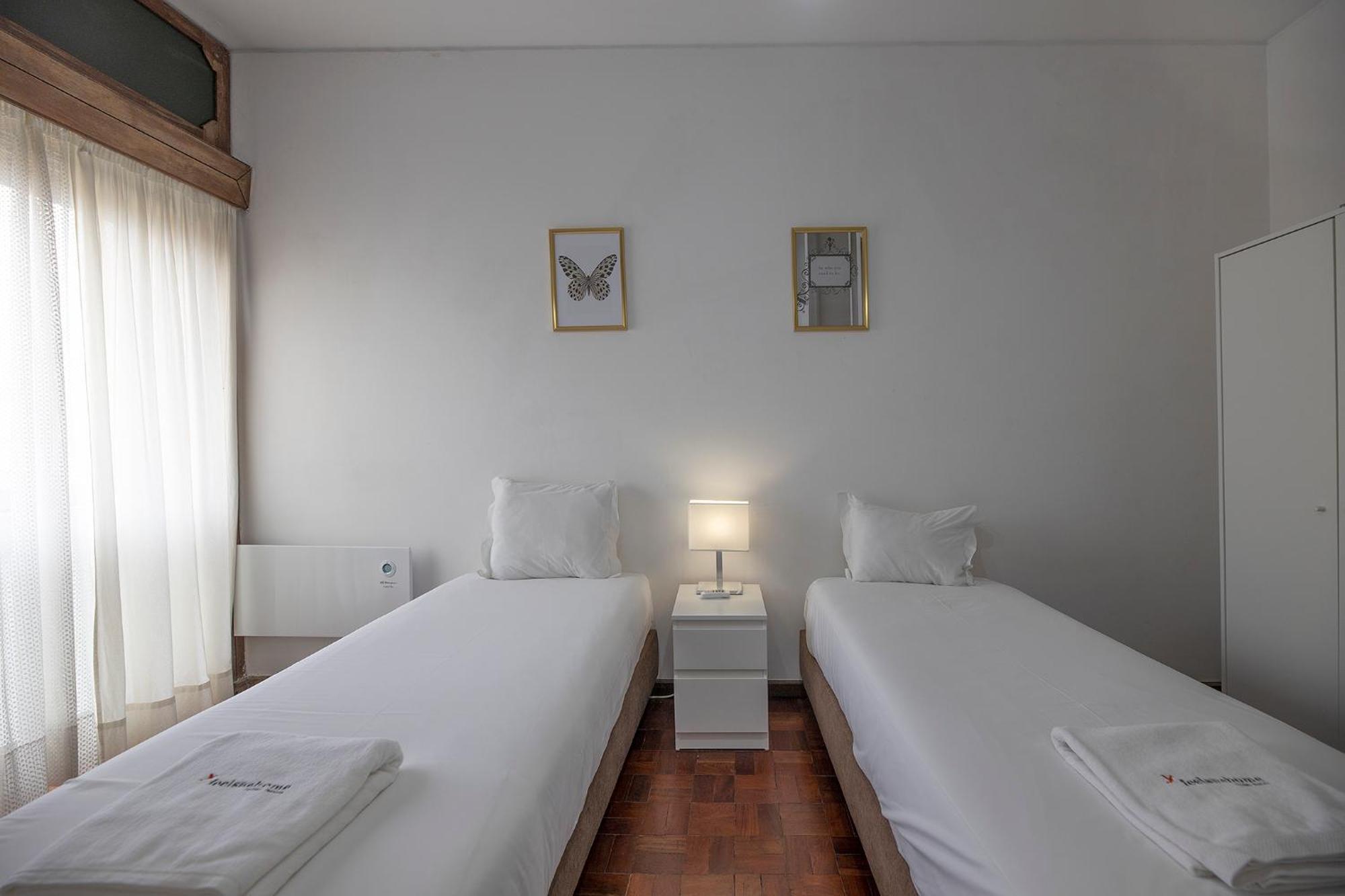 Flh Porto Spacious Apartment With Balcony 외부 사진
